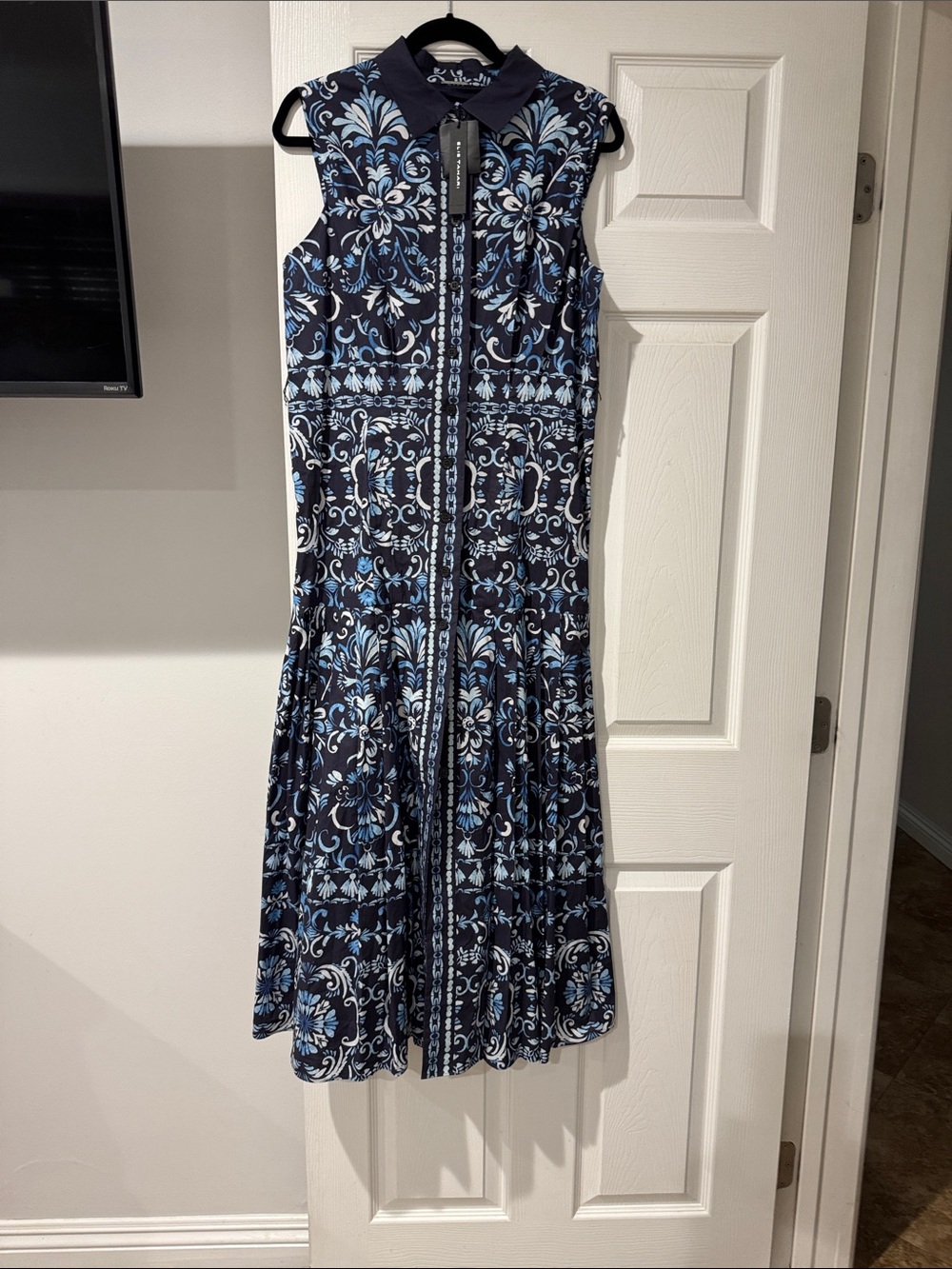 Elie Tahari Navy & Light Blue Sleeveless Midi Dress  size  l